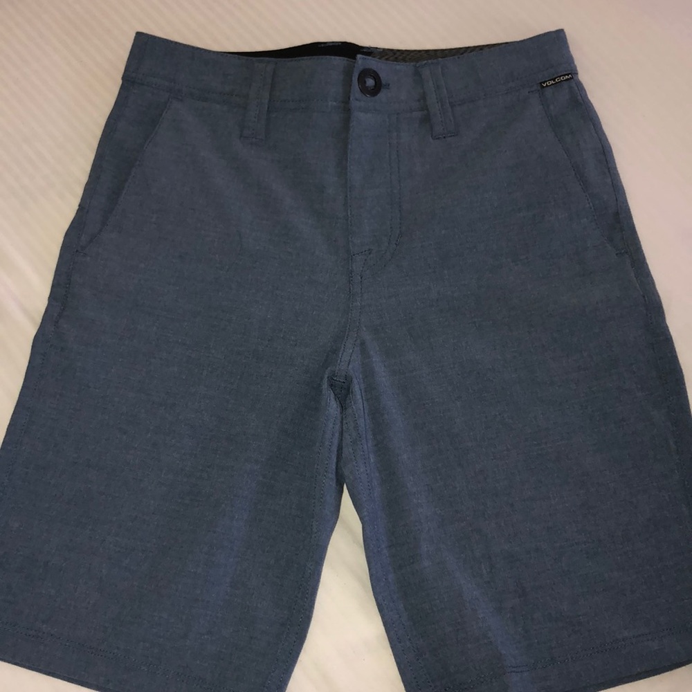 Volcom kids shorts